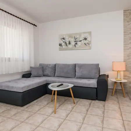 Apartman Susa By Interhome